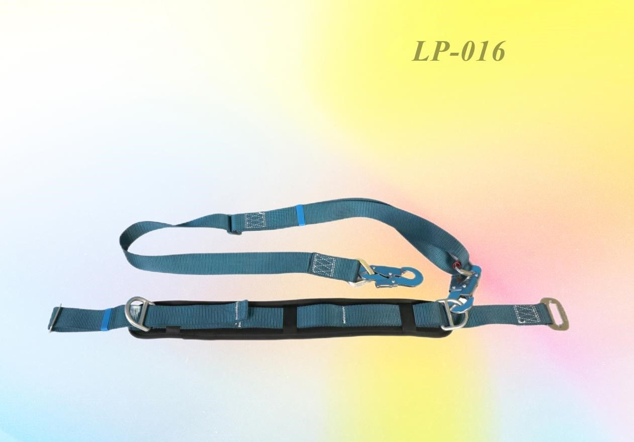 Heavy-duty safety harness for industrial use